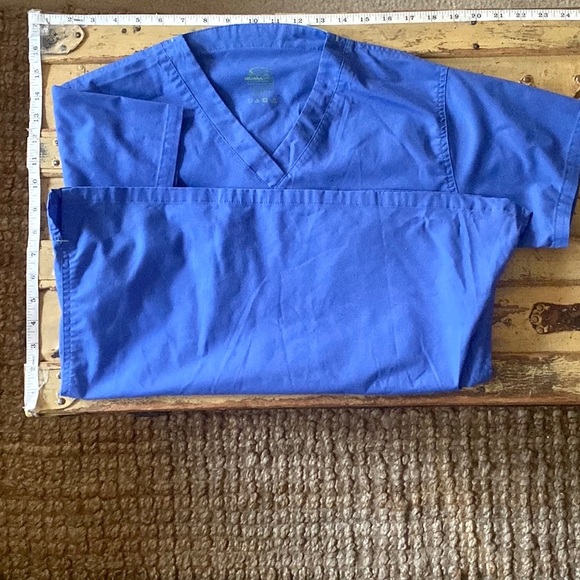 IGUANA MED SCRUB TOP STRETCH BLUE SCRUBS TOP S IGUANAMED SCRUBS 🦎 - Picture 6 of 15